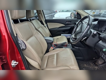 Used Honda CR-V 2017 for sale - 79523173: Photo