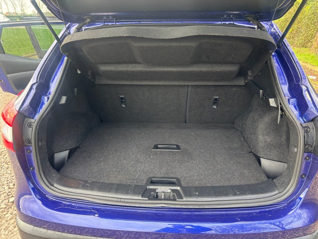 Used Nissan Qashqai 2015 for sale - 78022137: Photo 22