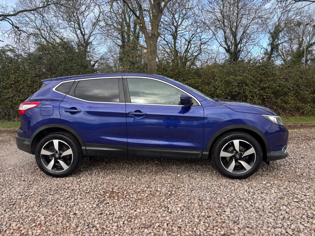 Used Nissan Qashqai 2015 for sale - 78022137: Photo 3