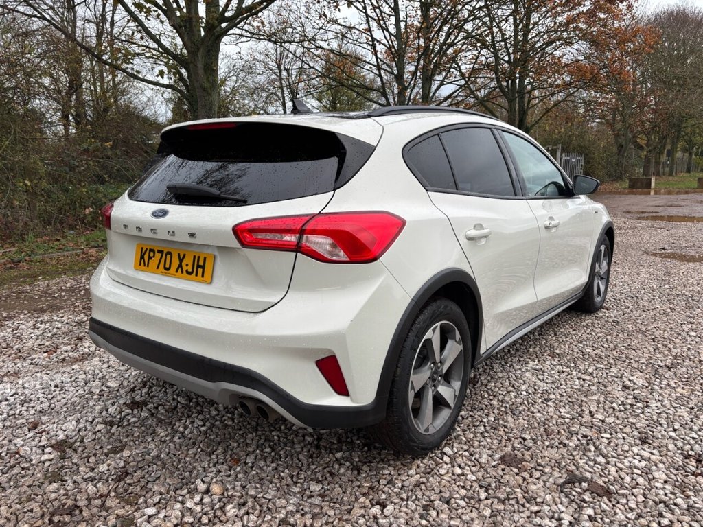 Used Ford Focus 2020 for sale - 76783656: Photo 8