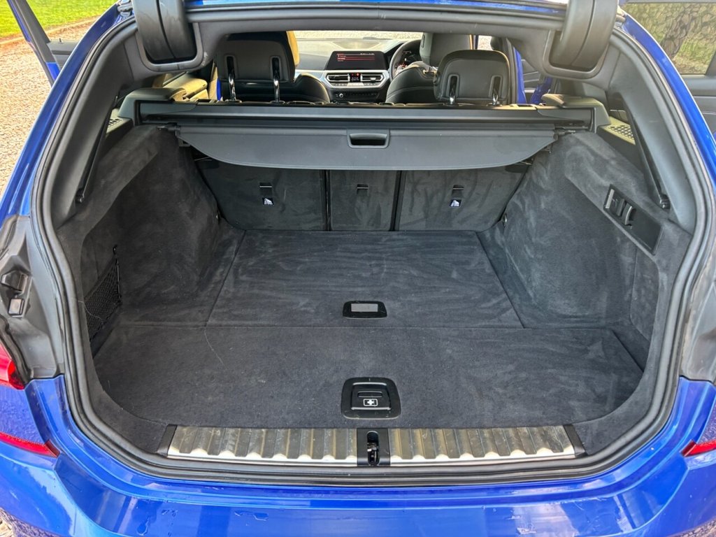 Used BMW 3 Series 2020 for sale - 77356727: Photo 34