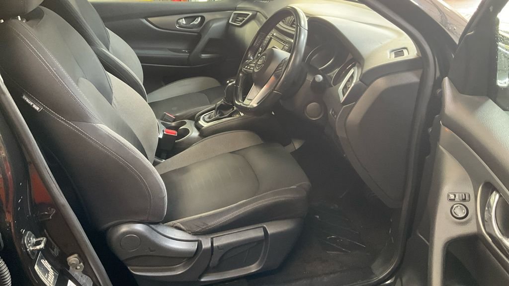 Used Nissan Qashqai 2017 for sale - 76883701: Photo 15