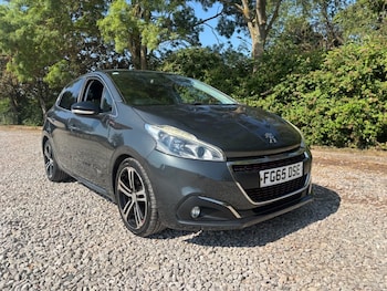 Used Peugeot 208 2015 for sale - 79129689: Photo