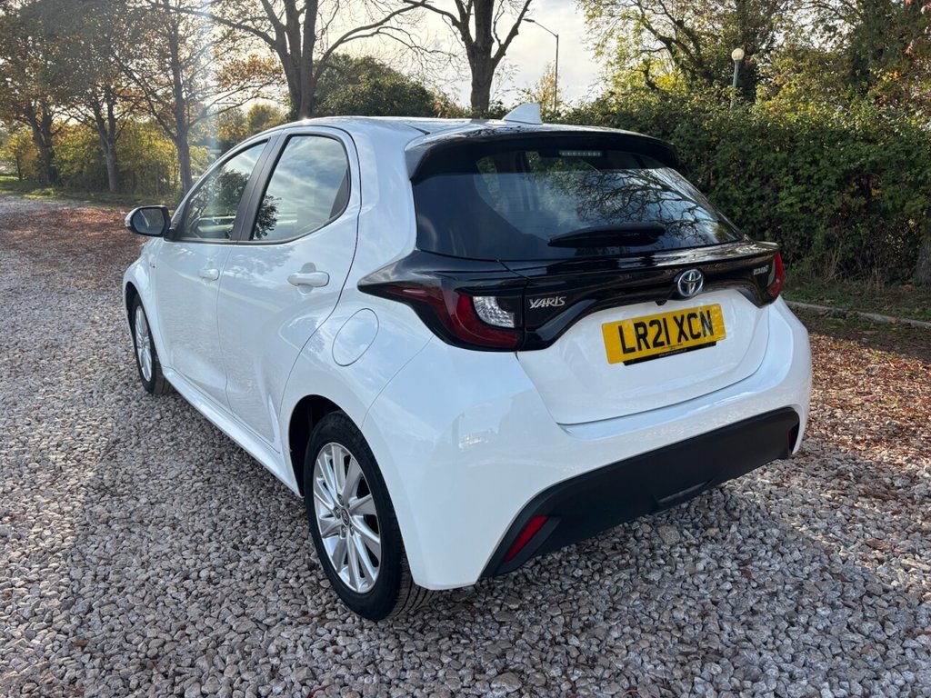 Used Toyota Yaris 2021 for sale - 76783615: Photo 10