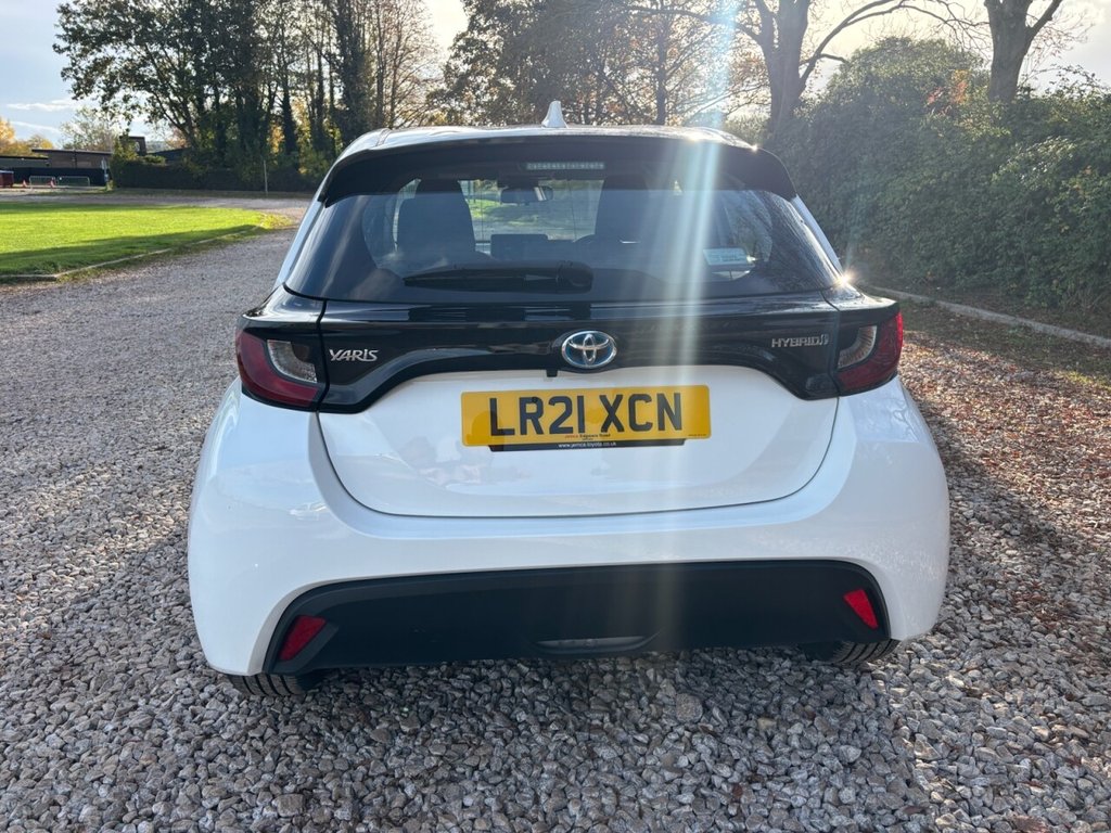 Used Toyota Yaris 2021 for sale - 76783615: Photo 16