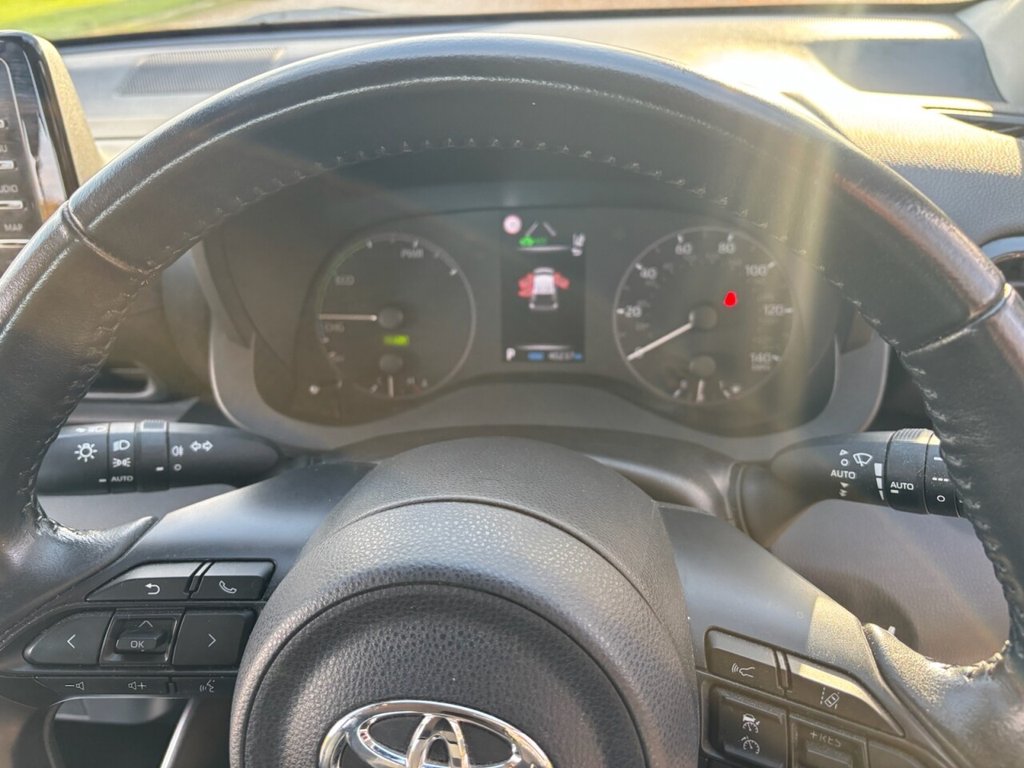 Used Toyota Yaris 2021 for sale - 76783615: Photo 30