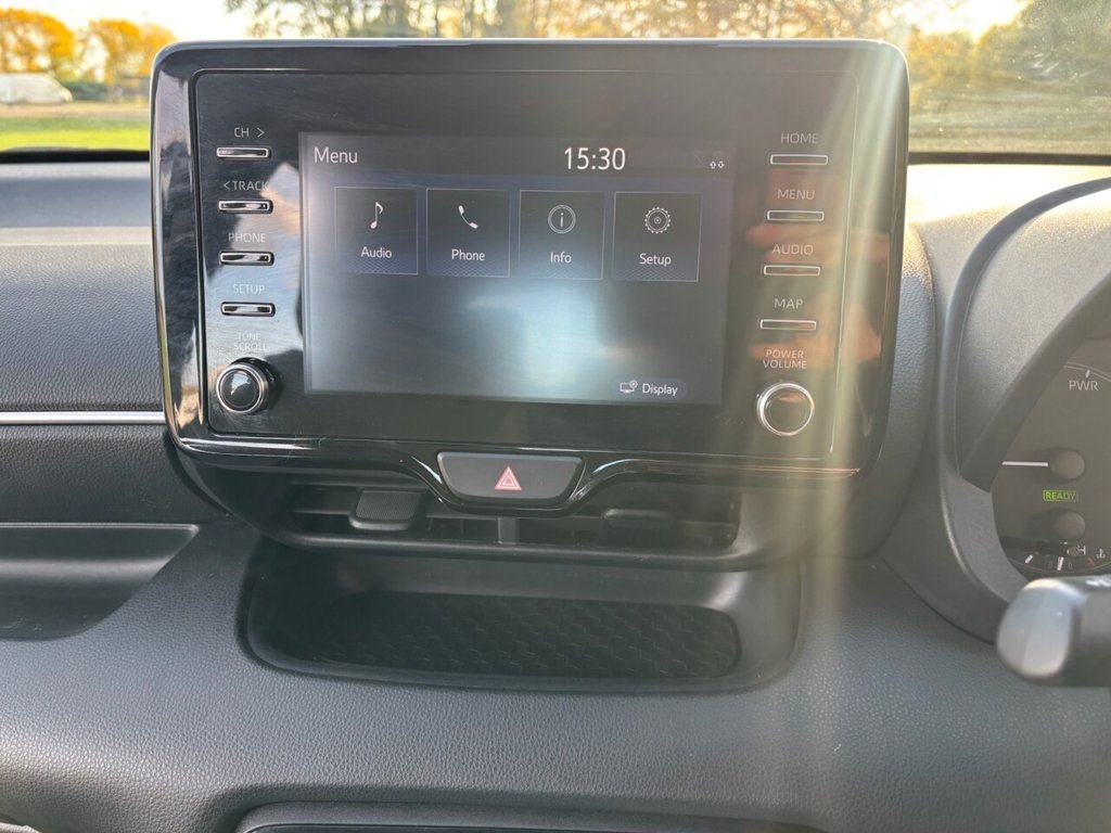 Used Toyota Yaris 2021 for sale - 76783615: Photo 32