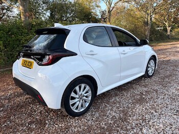 Used Toyota Yaris 2021 for sale - 76783615: Photo