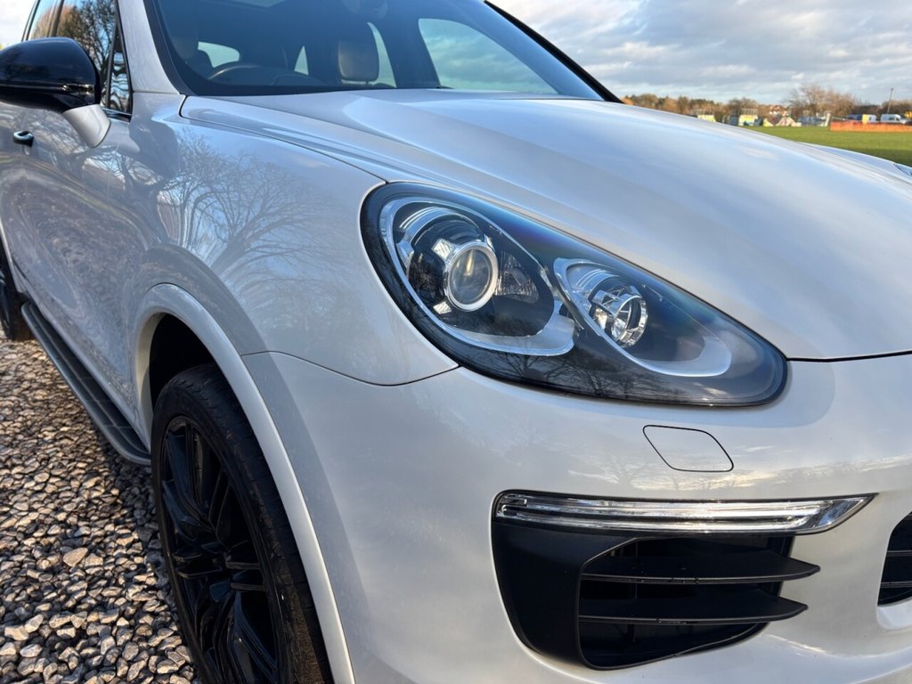 Used Porsche Cayenne 2018 for sale - 77133723: Photo 17