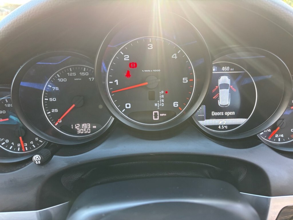 Used Porsche Cayenne 2018 for sale - 77133723: Photo 26