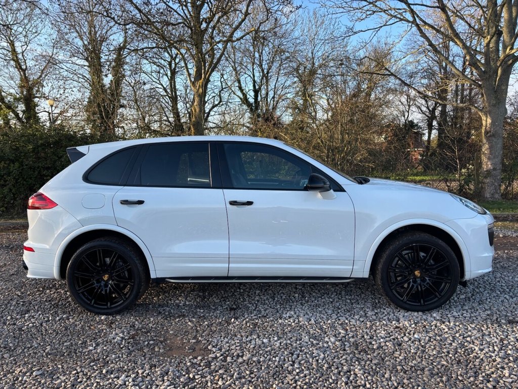 Used Porsche Cayenne 2018 for sale - 77133723: Photo 3