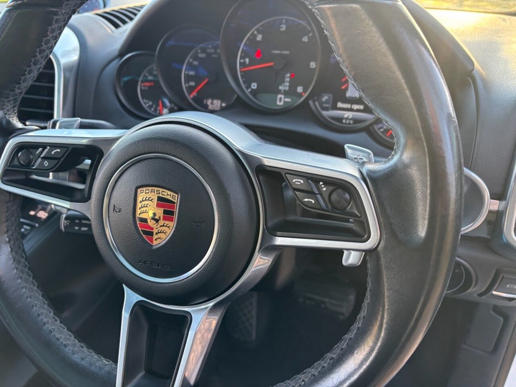 Used Porsche Cayenne 2018 for sale - 77133723: Photo 31