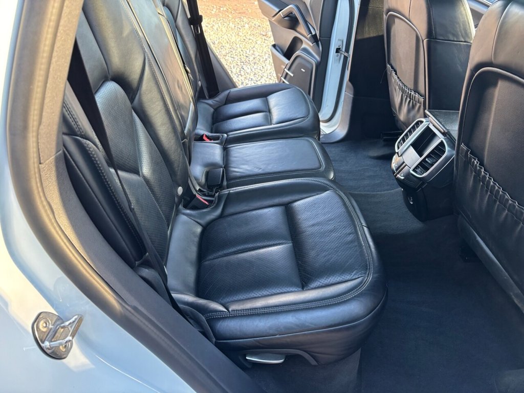 Used Porsche Cayenne 2018 for sale - 77133723: Photo 37