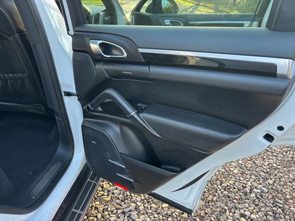 Used Porsche Cayenne 2018 for sale - 77133723: Photo 39