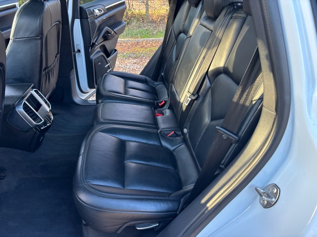 Used Porsche Cayenne 2018 for sale - 77133723: Photo 43