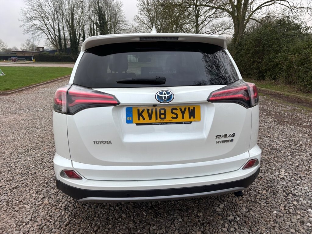 Used Toyota RAV4 2018 for sale - 77250731: Photo 10