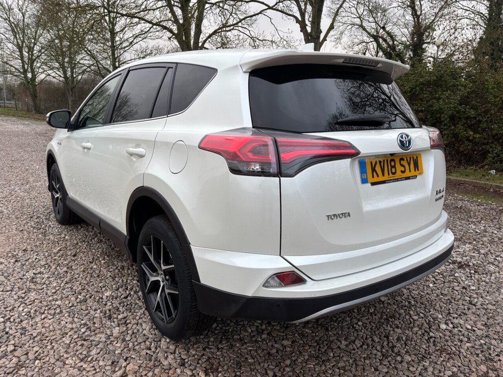 Used Toyota RAV4 2018 for sale - 77250731: Photo 11