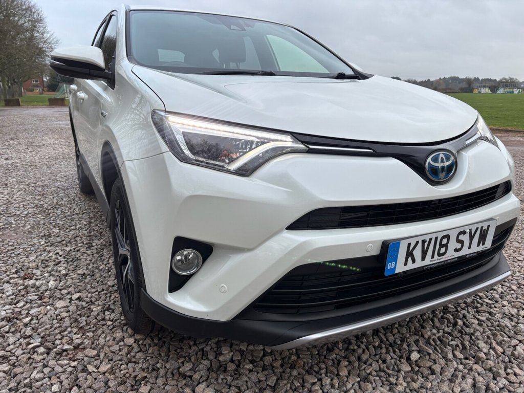 Used Toyota RAV4 2018 for sale - 77250731: Photo 18