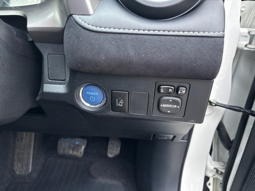 Used Toyota RAV4 2018 for sale - 77250731: Photo 28