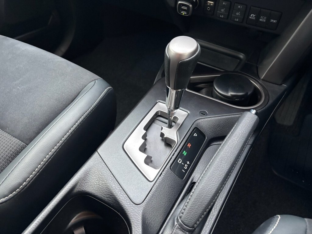 Used Toyota RAV4 2018 for sale - 77250731: Photo 41