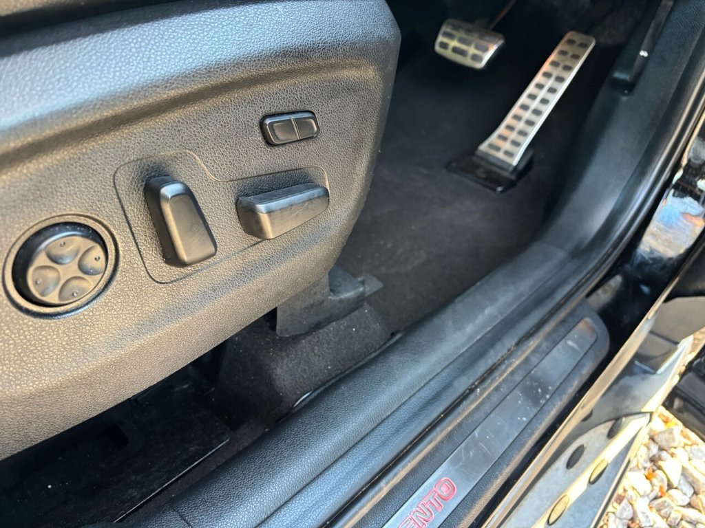 Used Kia Sorento 2015 for sale - 77089441: Photo 28