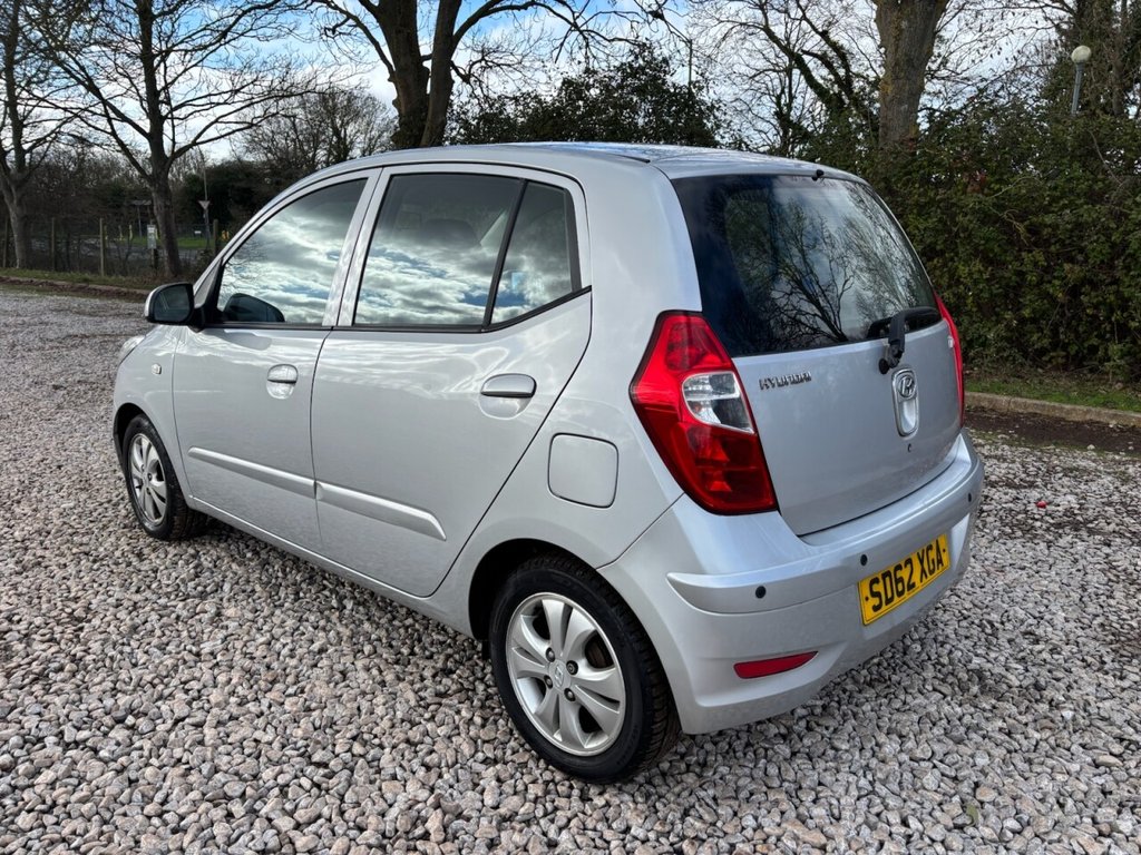 Used Hyundai i10 2012 for sale - 77642877: Photo 10