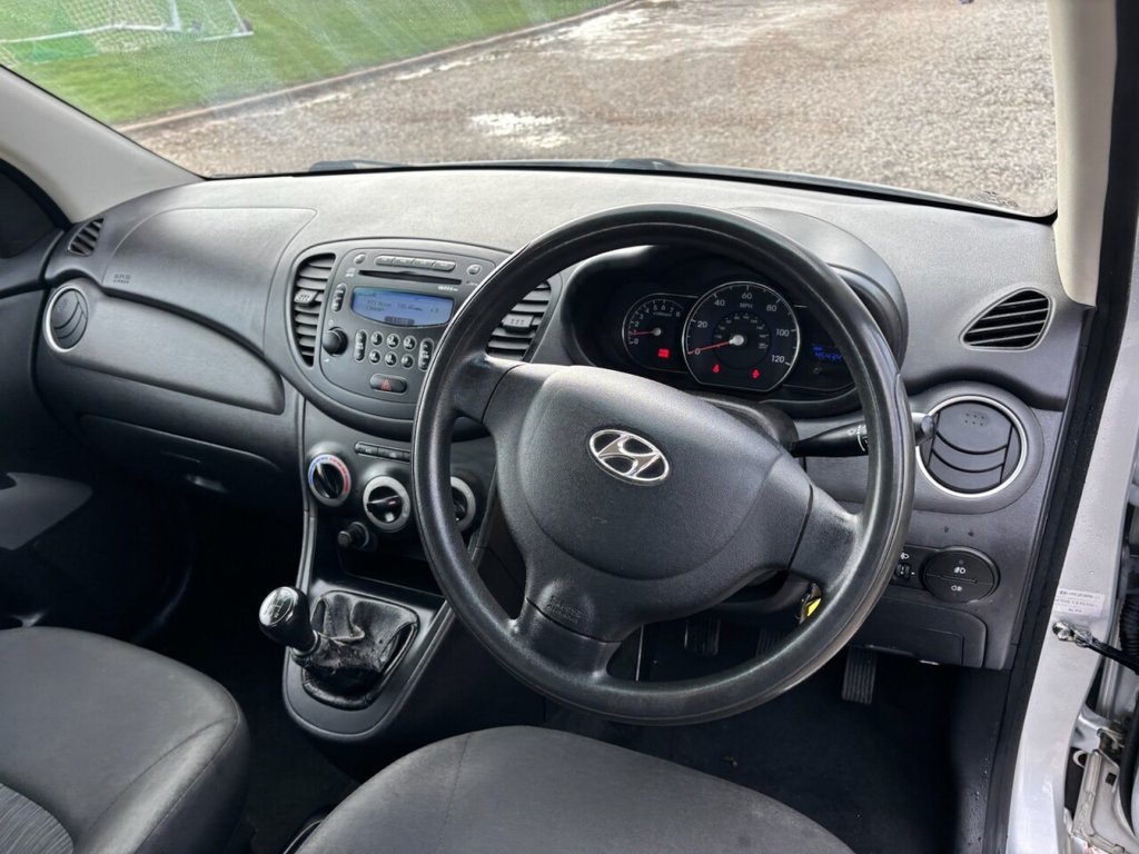 Used Hyundai i10 2012 for sale - 77642877: Photo 21