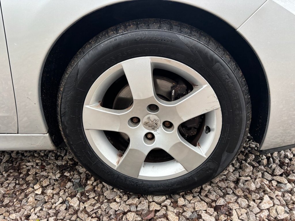 Used Peugeot 207 2010 for sale - 77275847: Photo 22