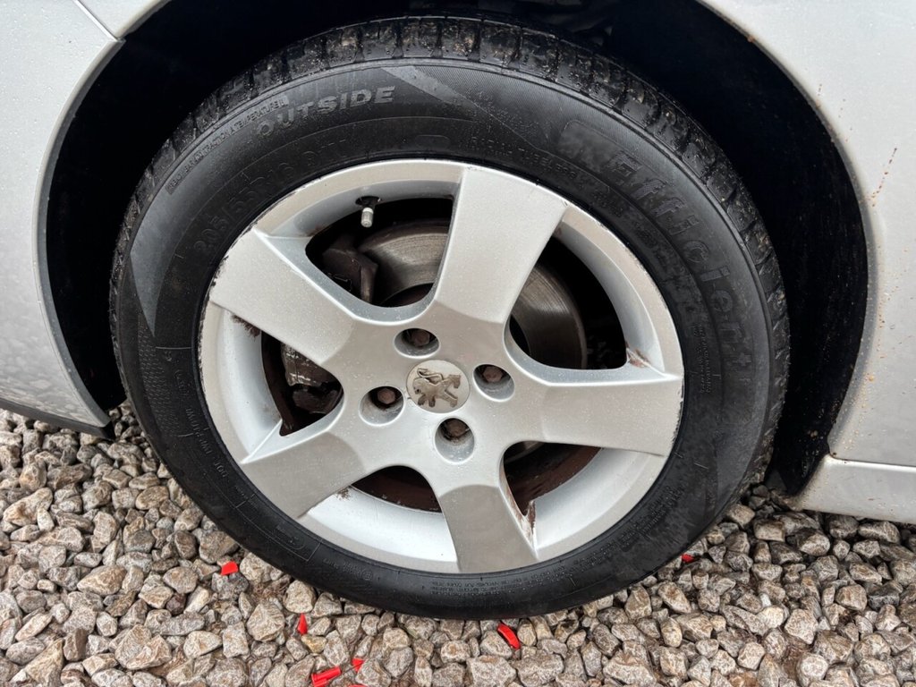 Used Peugeot 207 2010 for sale - 77275847: Photo 24