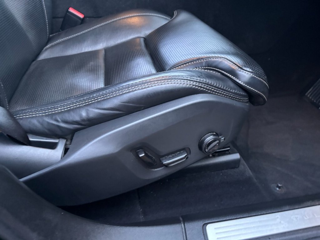 Used Volvo XC60 2019 for sale - 77027541: Photo 32