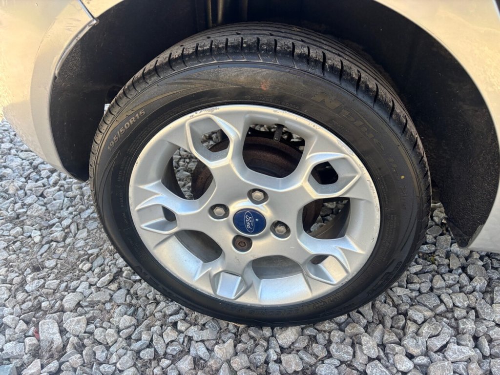 Used Ford Fiesta 2011 for sale - 77667145: Photo 31