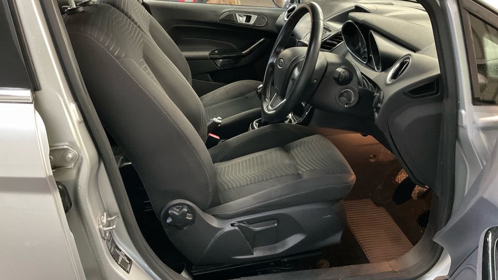 Used Ford Fiesta 2015 for sale - 77263496: Photo 8