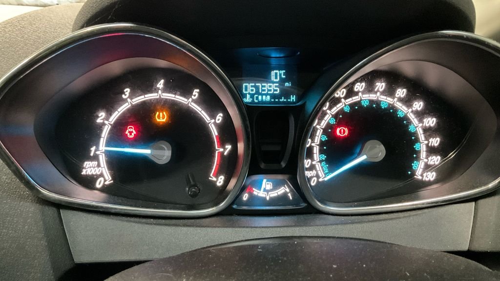 Used Ford Fiesta 2015 for sale - 77263496: Photo 9