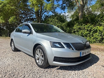 Used Skoda Octavia 2018 for sale - 78569880: Photo