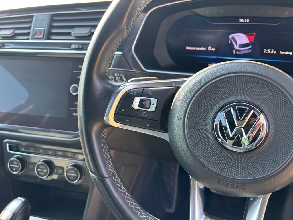 Used Volkswagen Tiguan 2018 for sale - 77936720: Photo 30