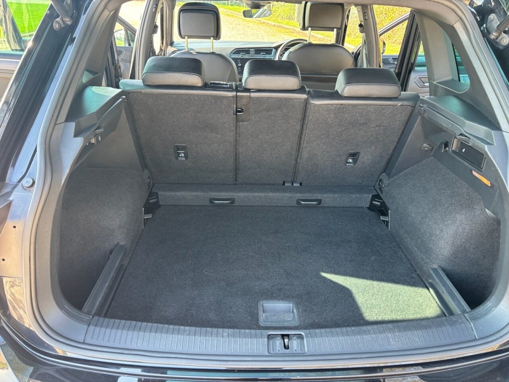 Used Volkswagen Tiguan 2018 for sale - 77936720: Photo 50