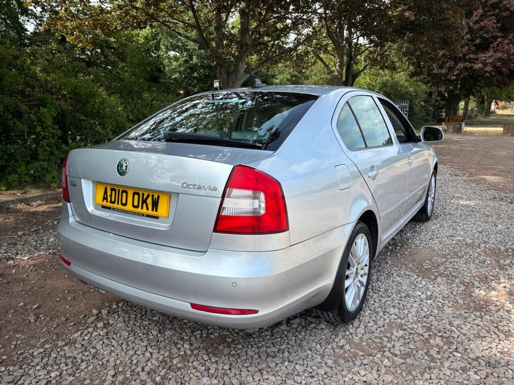 Used Skoda Octavia 2010 for sale - 76783447: Photo 5