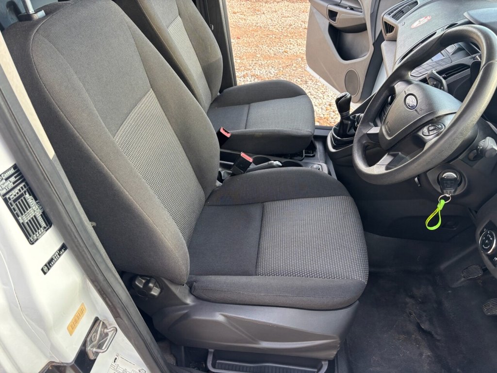 Used Ford Transit Connect 2015 for sale - 76783661: Photo 26