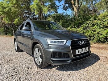 Used Audi Q3 2018 for sale - 79142137: Photo