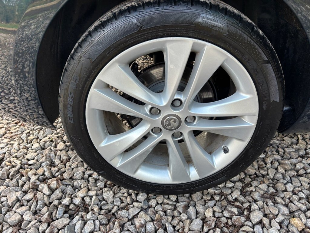 Used Vauxhall Zafira Tourer 2017 for sale - 77451957: Photo 35