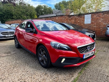 Used Volvo V40 2014 for sale - 78780897: Photo
