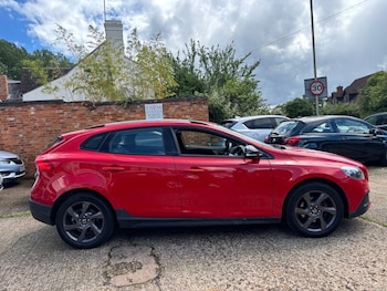 Used Volvo V40 2014 for sale - 78780897: Photo