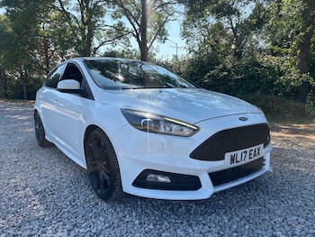 Used Ford Focus 2017 for sale - 79090108: Photo