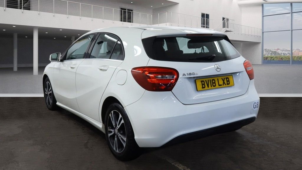 Used Mercedes-Benz A-Class 2018 for sale - 77498970: Photo 11