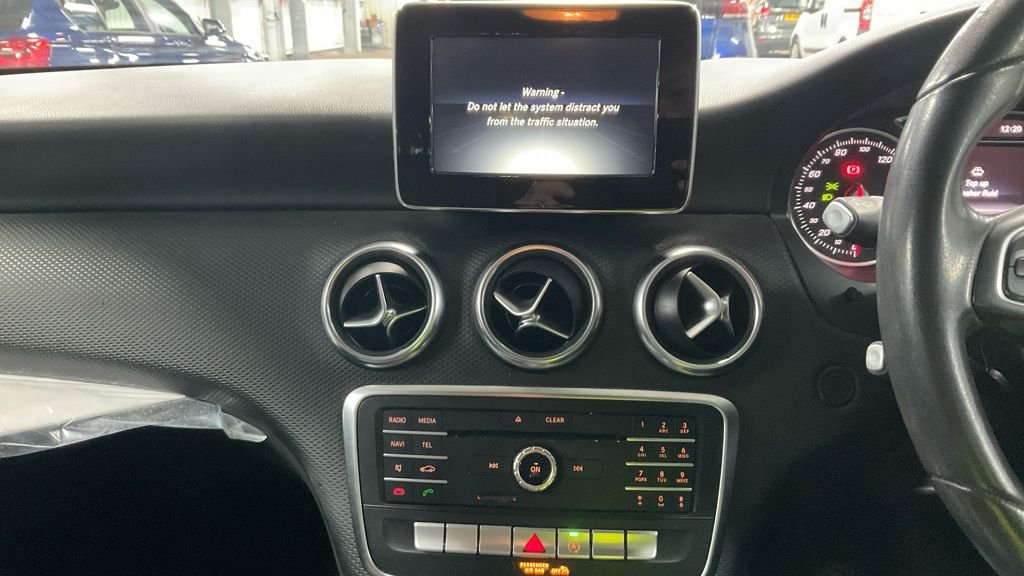 Used Mercedes-Benz A-Class 2018 for sale - 77498970: Photo 17