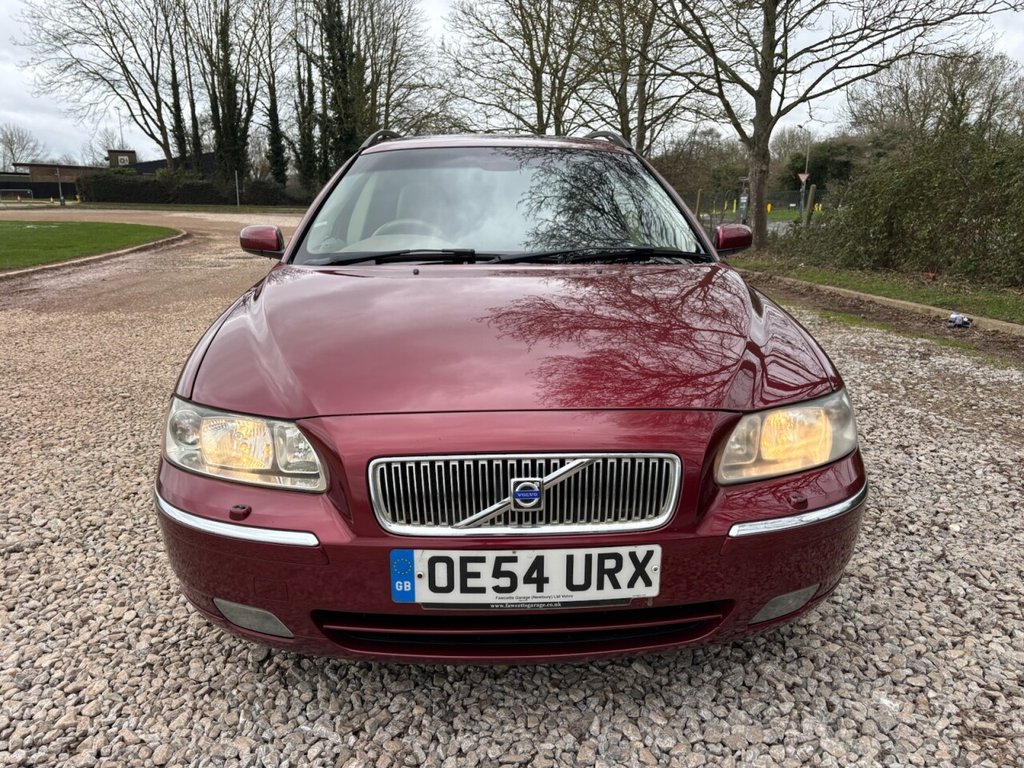 Used Volvo V70 2005 for sale - 77703560: Photo 3