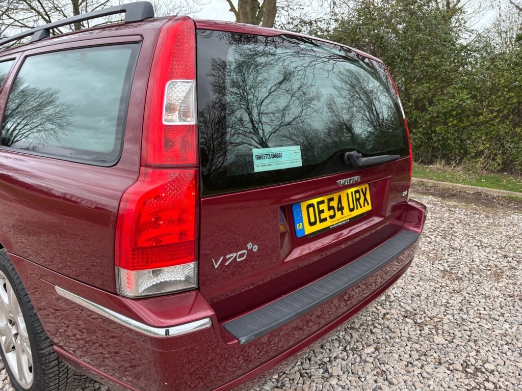 Used Volvo V70 2005 for sale - 77703560: Photo 7