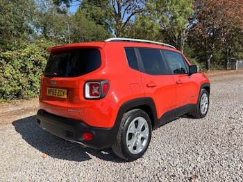Used Jeep Renegade 2015 for sale - 79493644: Photo