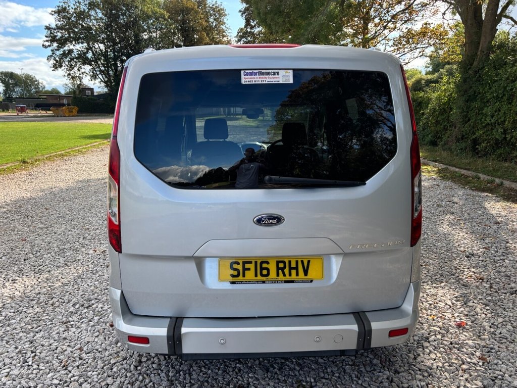 Used Ford Tourneo Connect 2016 for sale - 76783496: Photo 17