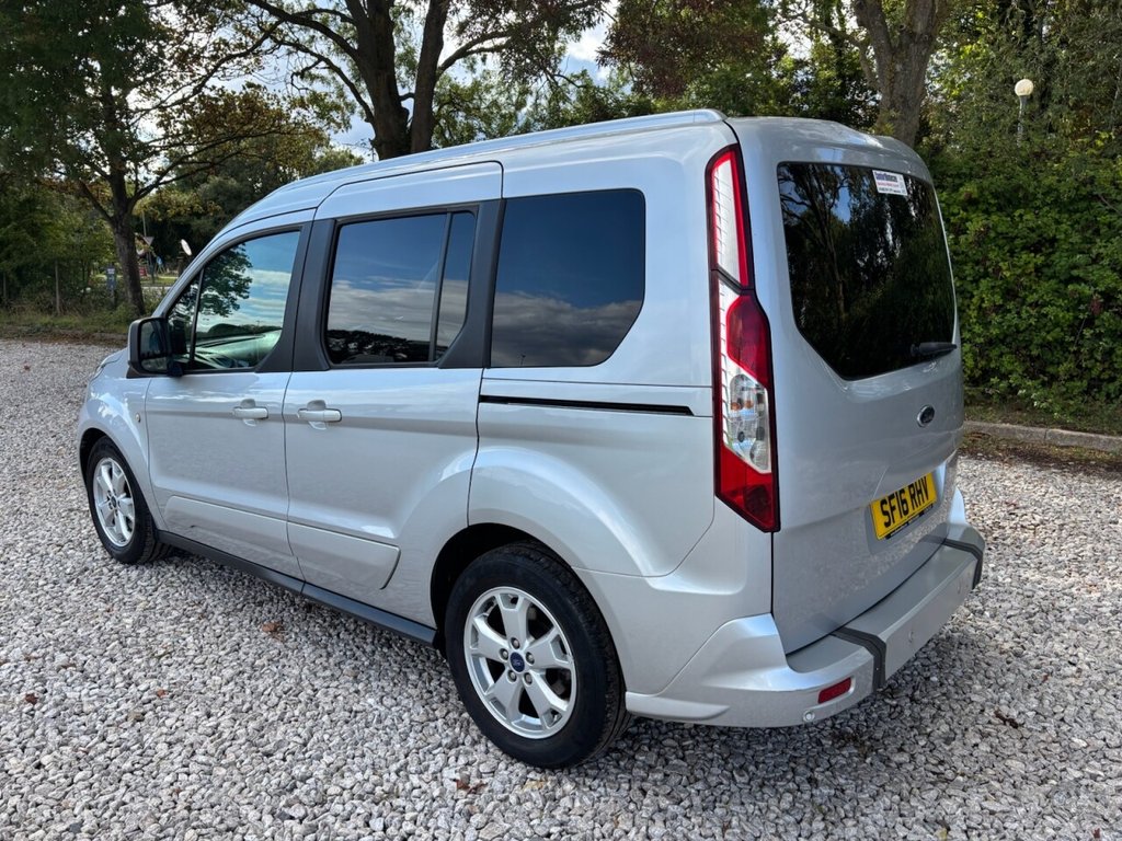 Used Ford Tourneo Connect 2016 for sale - 76783496: Photo 18